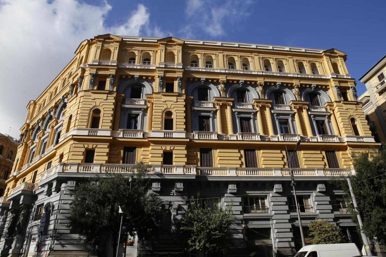 Mariana Luxury * Naples