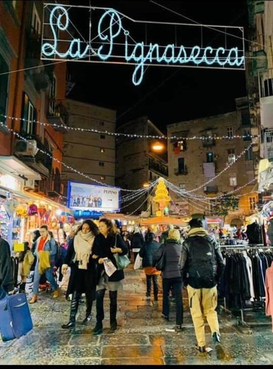 La Dimora Dei Borboni Bed & Breakfast Naples