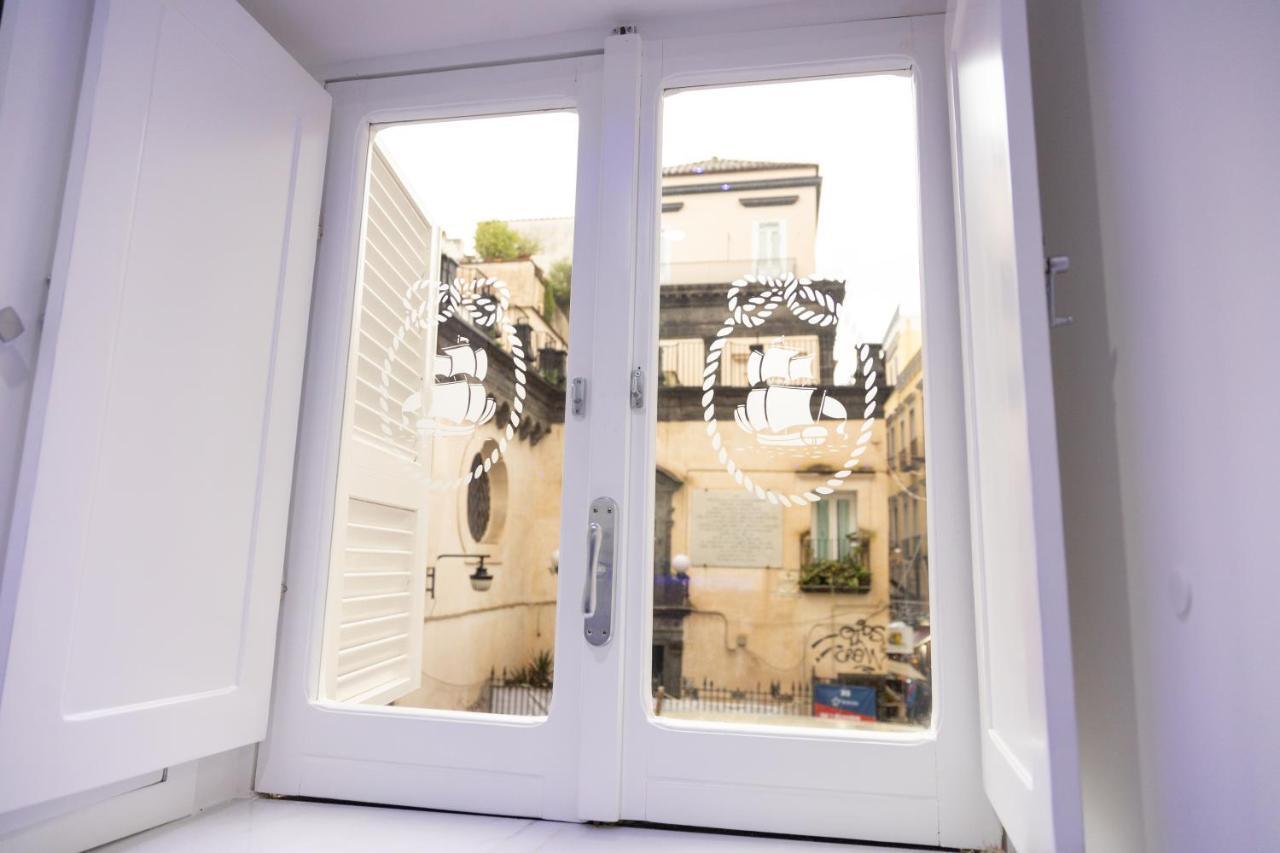 A Fenestrella E San Gregorio Armeno Apartment *