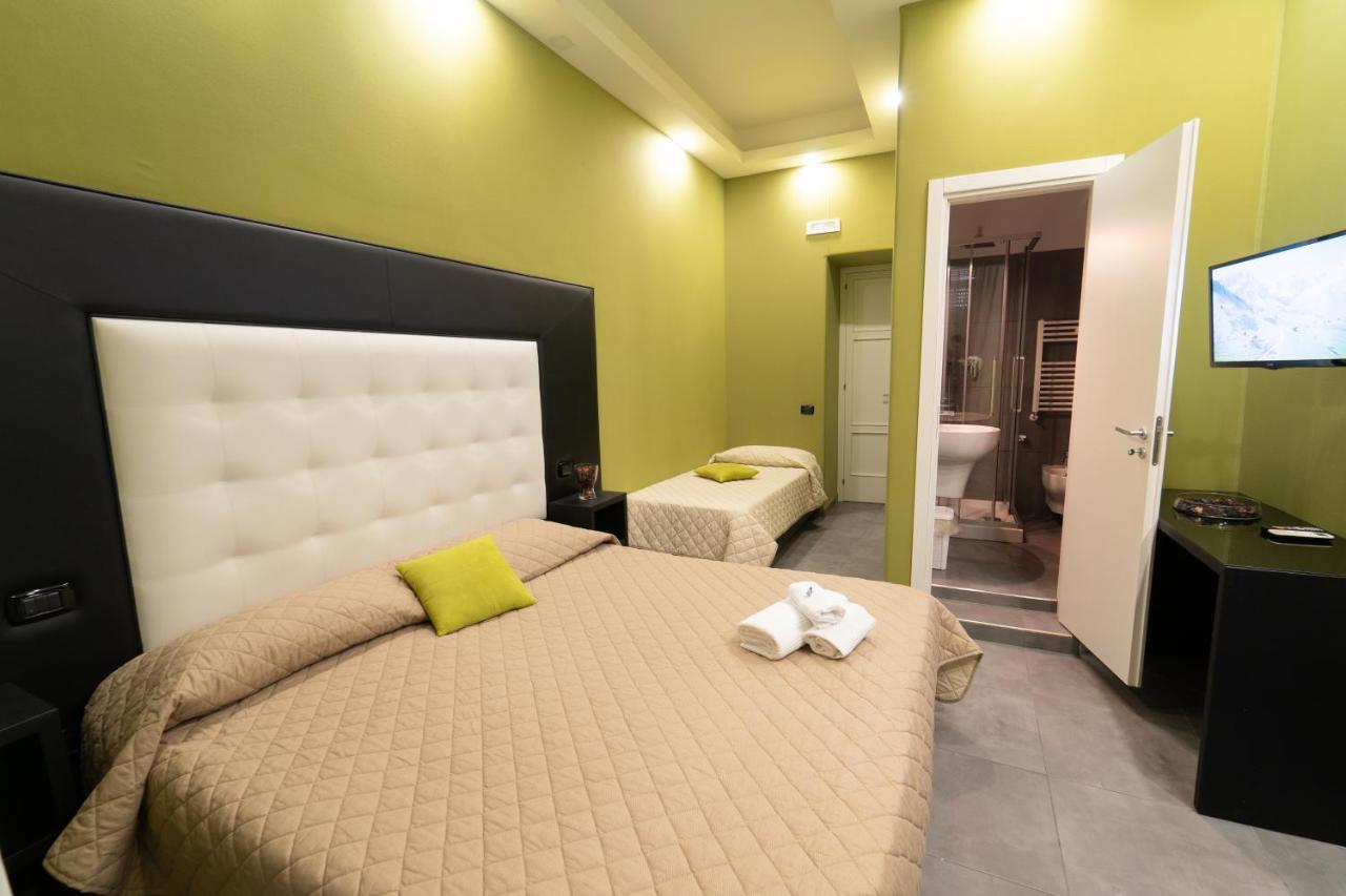 Royal House Centro, By Clapa Group