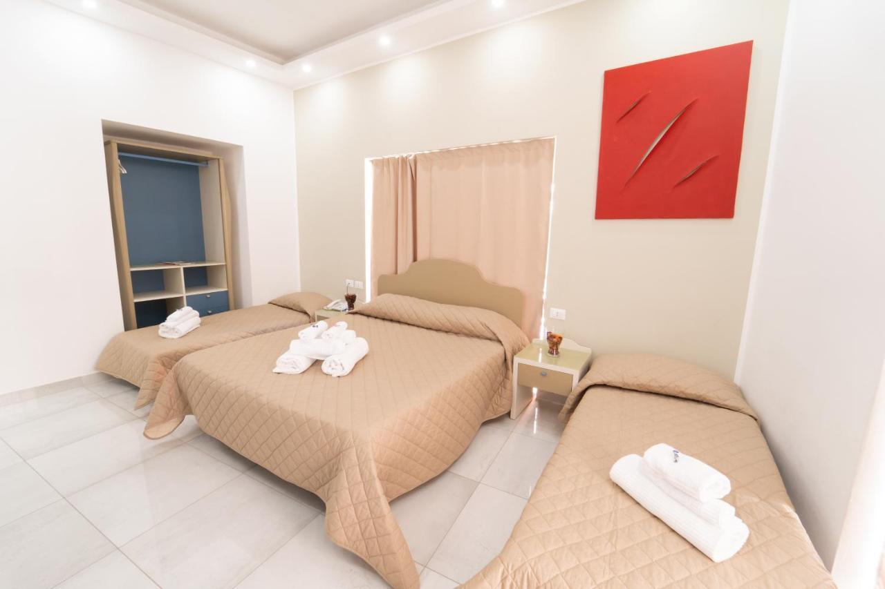 Guest house Royal House Centro, By Clapa Group