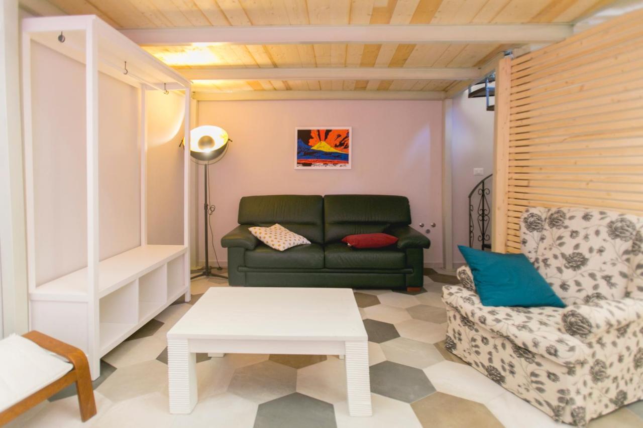 Anticaglia/24 Bed & Breakfast Naples