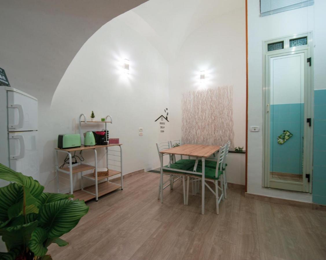 Urban Jungle Rooms