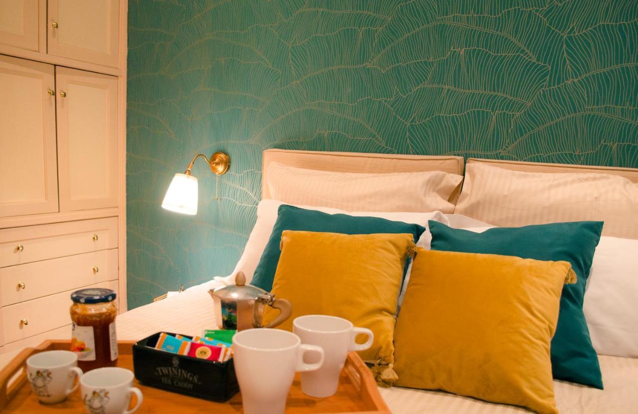 Bed & Breakfast Salotto Napoletano *