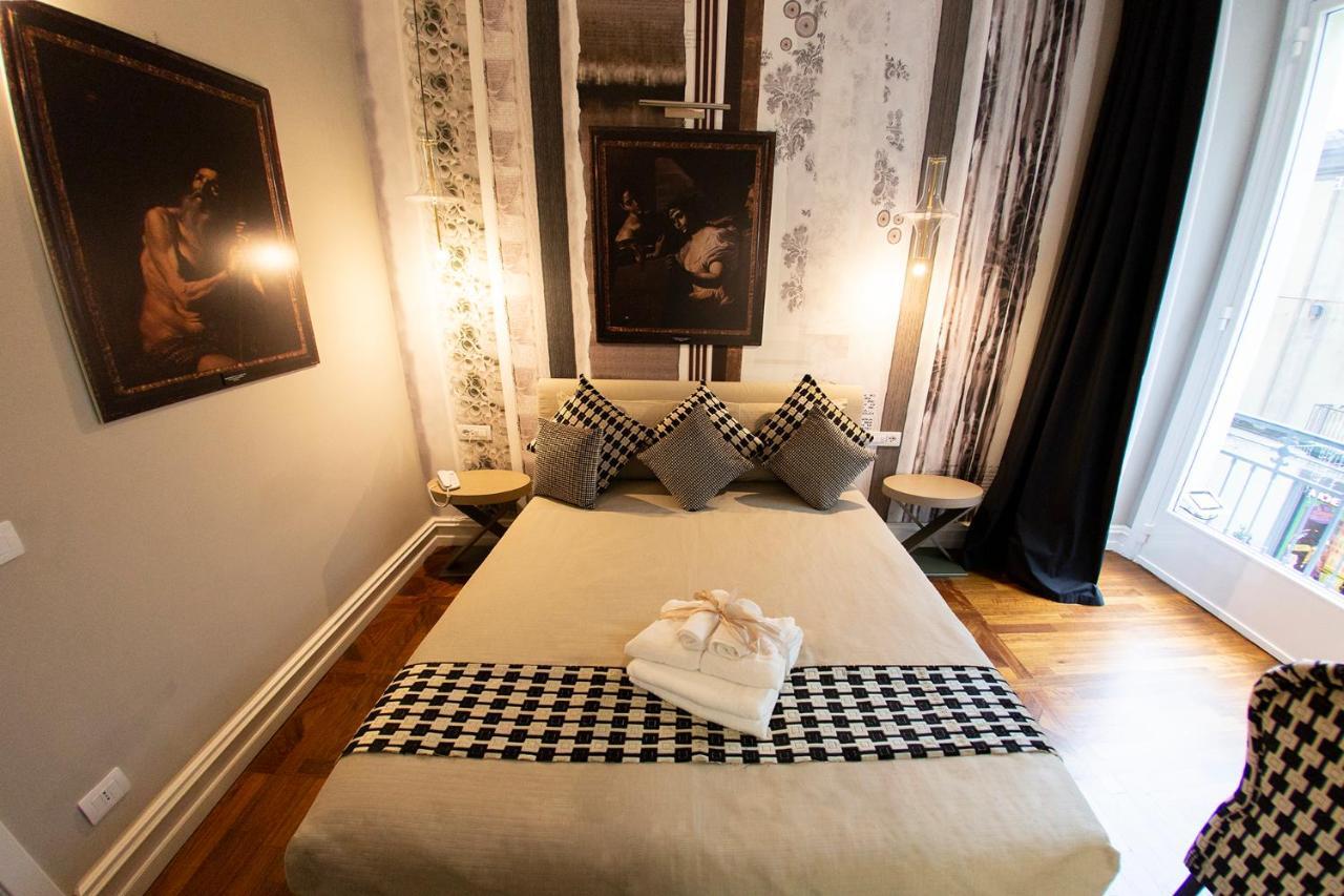 Leone D'autore - Chiaia Guest house Naples