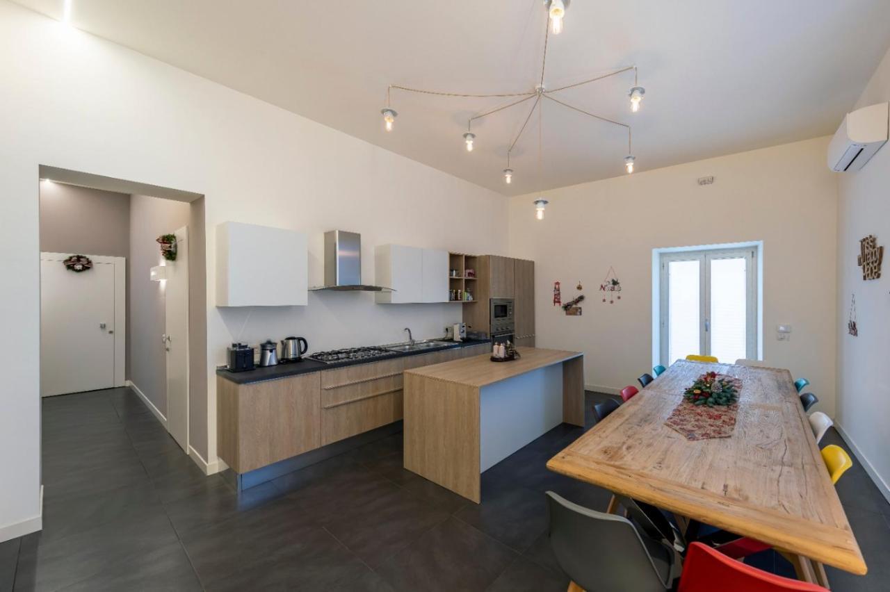 Squares Guest house Naples