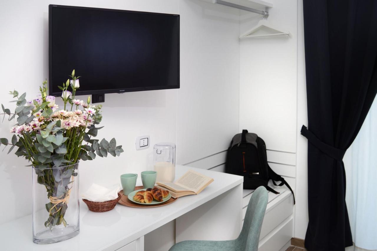 Bed & Breakfast Napoliseason & Breakfast Naples