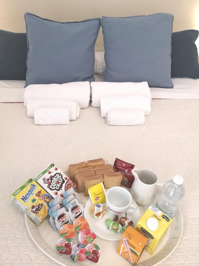 Domus Luigi Leone Ii Bed & Breakfast *