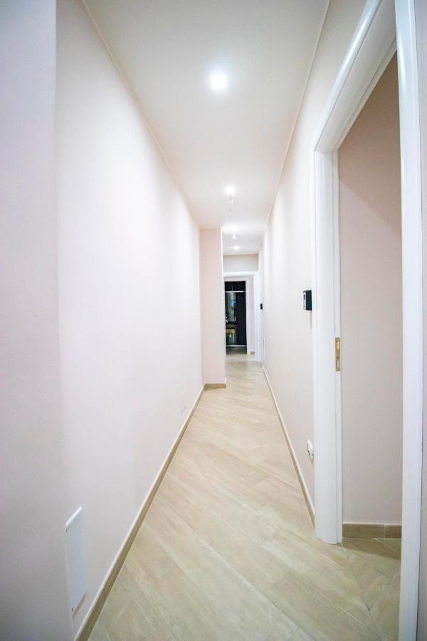 Bed & Breakfast Dimora Costantino Naples