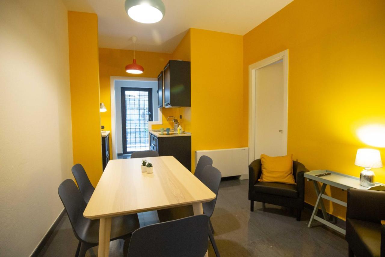 Apartment Il Giardinetto A Colori By Dimorra Naples