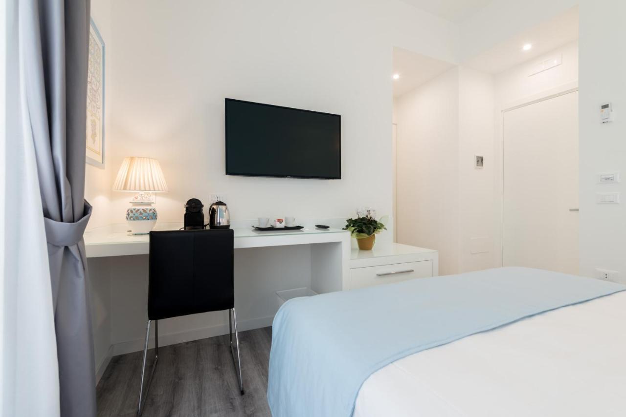 Napoliving Guest house 2*