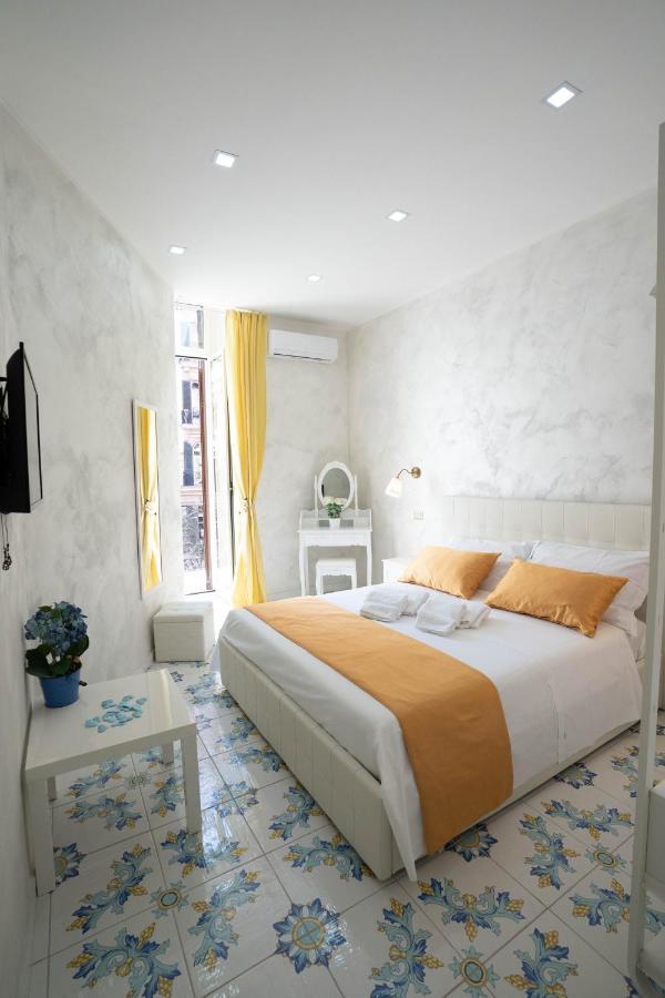 Bed & Breakfast Alma Adry Naples