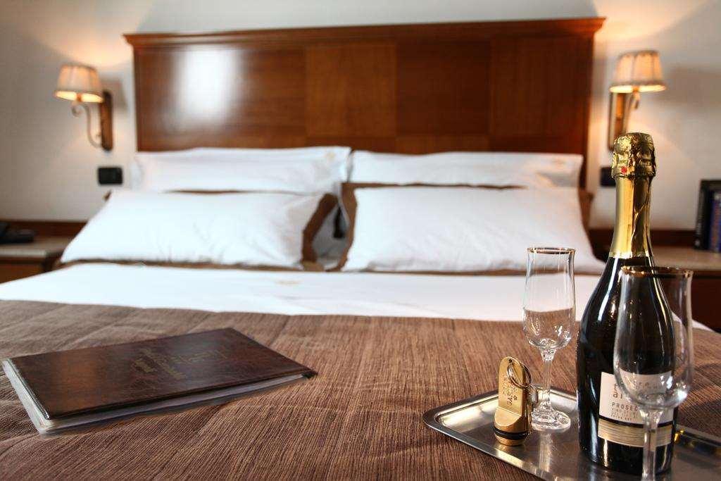 Garibaldi Hotel 3*