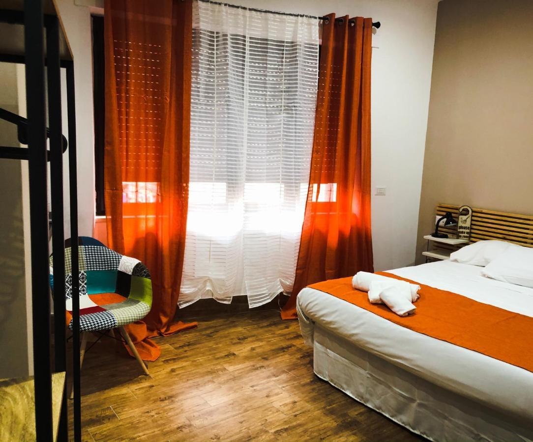 Bed & Breakfast Central Station Deluxe Naples