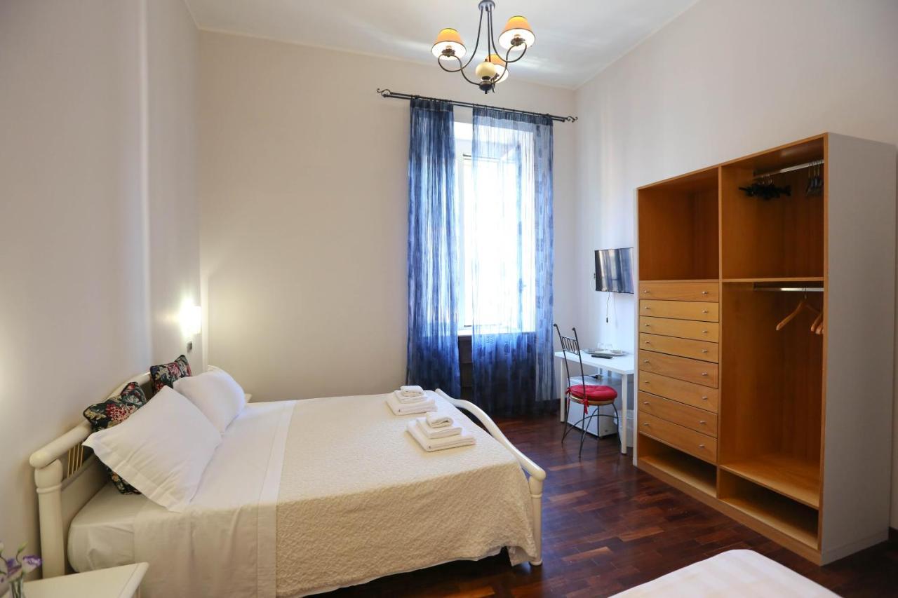 Residenza Malaterra Bed & Breakfast Naples