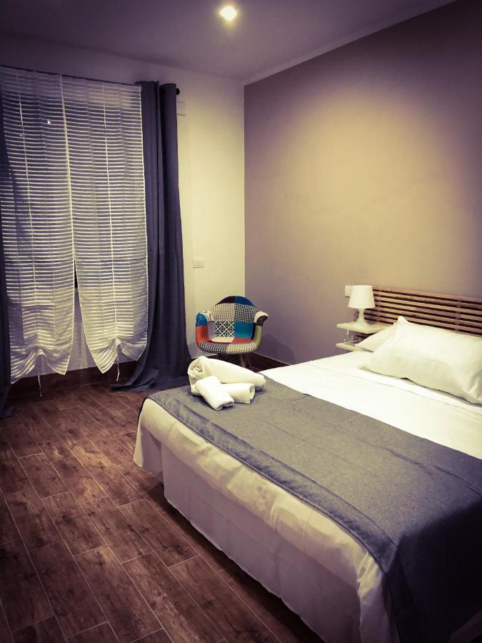 Central Station Deluxe Bed & Breakfast Naples