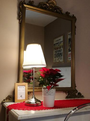 Bed & Breakfast Bed Morelli 49 , Chiaia Naples