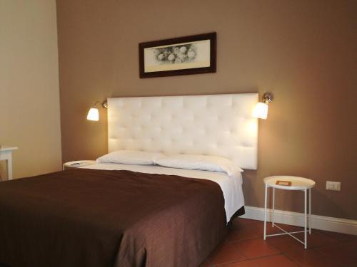 Bed Morelli 49 , Chiaia Bed & Breakfast 2*