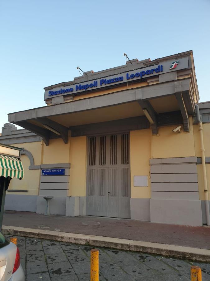 Dimora Costantino Bed & Breakfast Naples
