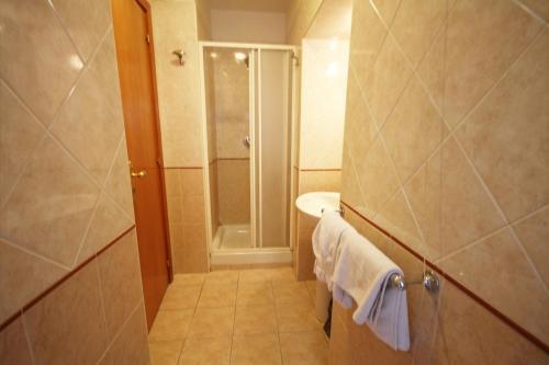 Zara Hotel 2*