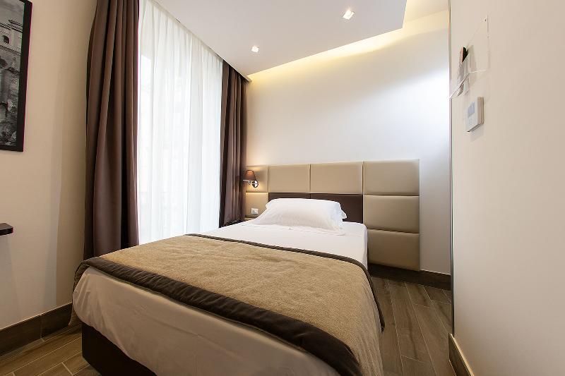 Palazzo Argenta, Sure Collection By W. 3*