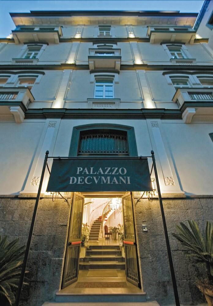 Palazzo Decumani 4*