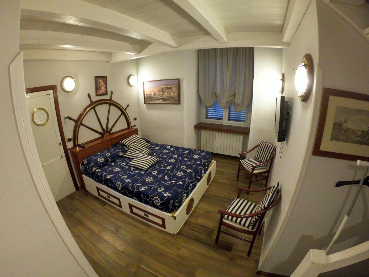 Ausonia Hotel 2*