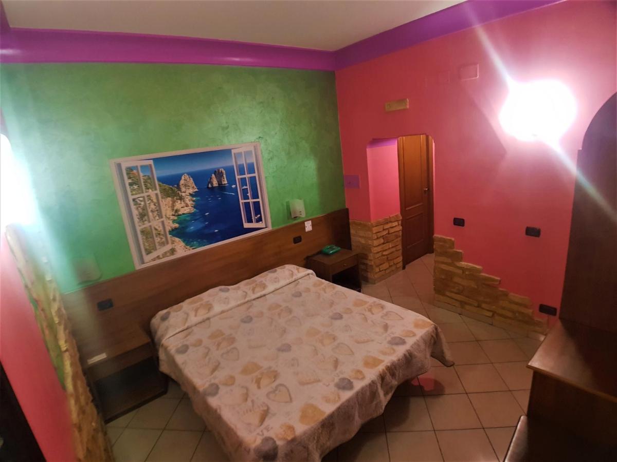 Ginevra 2 Bed & Breakfast 2*