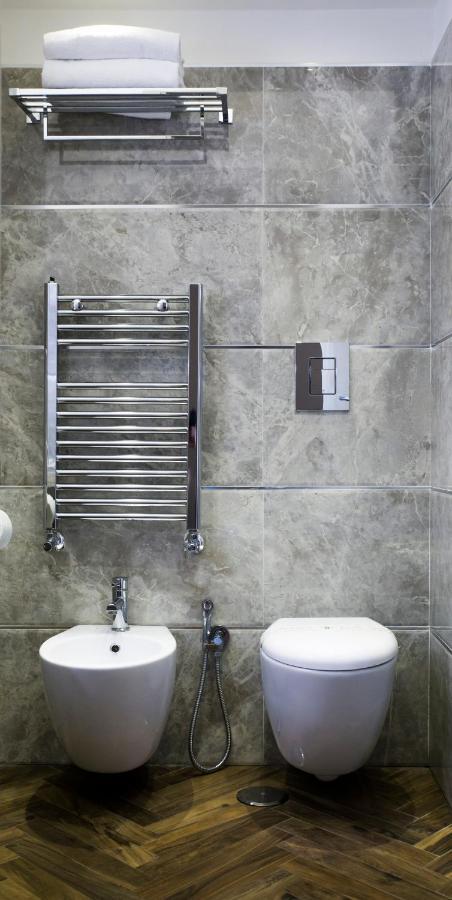 Royal Luxury 3* Naples