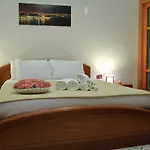 B&B Mitilini Central Station