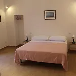 Casa Laura Oliva Mancini