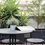 Dimorart Design Accomodations In Napoli