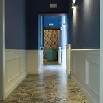 Wanderlust Naples A Place To Stay