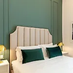 Unico Relais