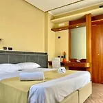 Hotel Suite Ares