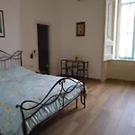 B&B Palazzo Sersale Napoli