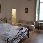 B&B Palazzo Sersale Napoli