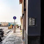 Via Niccolo Tommaseo 14