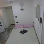 Napoli Central Nest