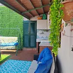 Casa Lego Small Room With Terrace