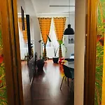 Casa Bianca Apartments
