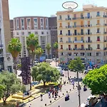 Piazza Carita