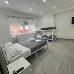 La Dimora Di Antonietta Aparts - 5 Minutes From Central Station And The Center