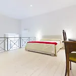 Palazzo D\'Auria Aparthotel