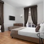 La Fontanina Suites
