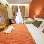 B&B Chiaia 32