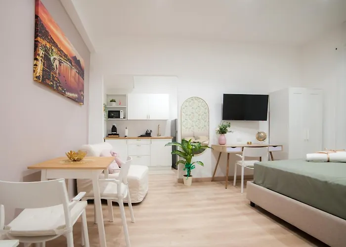 Michelangelo 80 Apartment