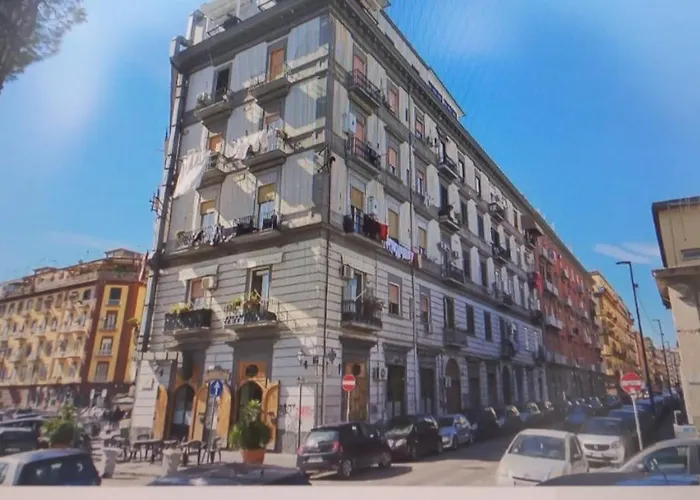 Al Centro Napoli Sinner Haus