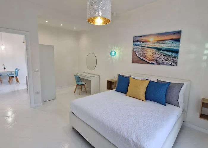 Blumarine Apartments In Naples