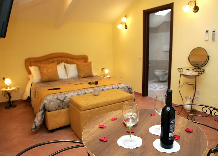 Mercatello Relais Old City